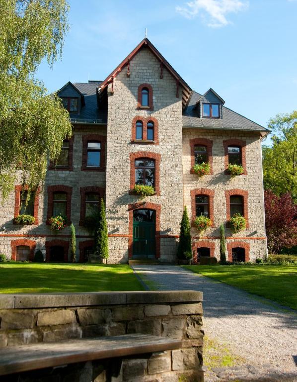 Hotel Restaurant Sonnenhof Weyerbusch Exteriör bild